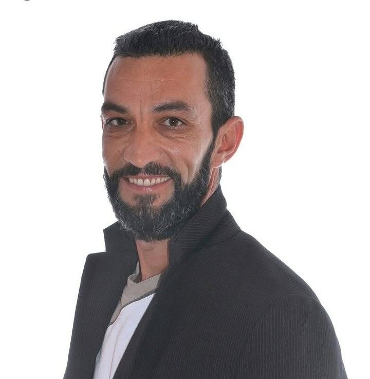 Eliseo González Medina, terapeuta de Quirokinisi